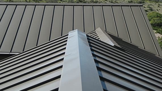 Metal roofing by Straight Solutions